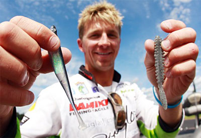 Chad Pipkens drop shotted the new Damiki Ghost Shad and a Poor Boy's Baits Erie Darter for his 10th place finish at the St. Lawrence River Showdown Elite Series tournament Chad Pipkens drop shotted the new Damiki Ghost Shad and a Poor Boy's Baits Erie Darter for his 10th place finish at the St. Lawrence River Showdown Elite Series tournament