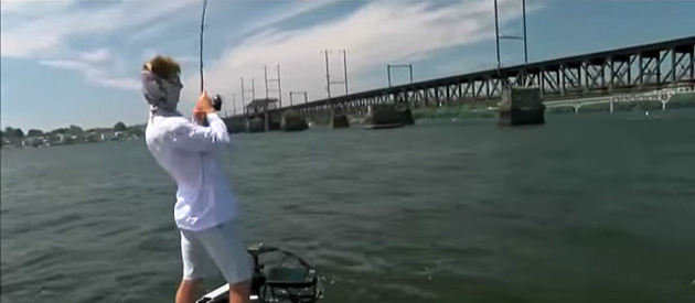 Chad Pipkens Chesapeake Bay Bassmaster Elite Series bass fishing video